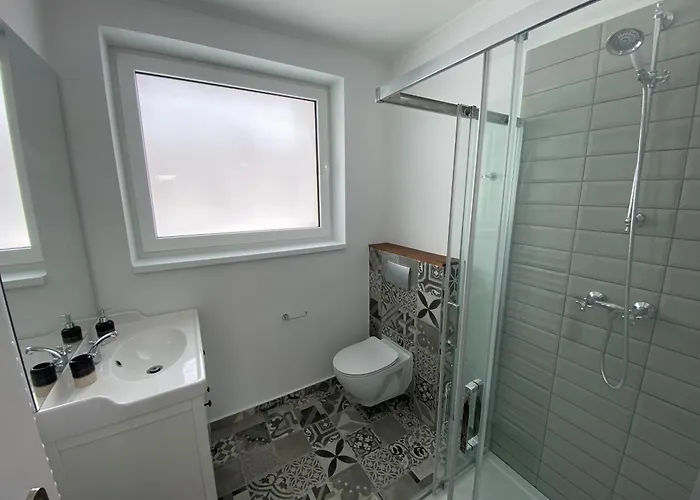 3 Sosny アパート *